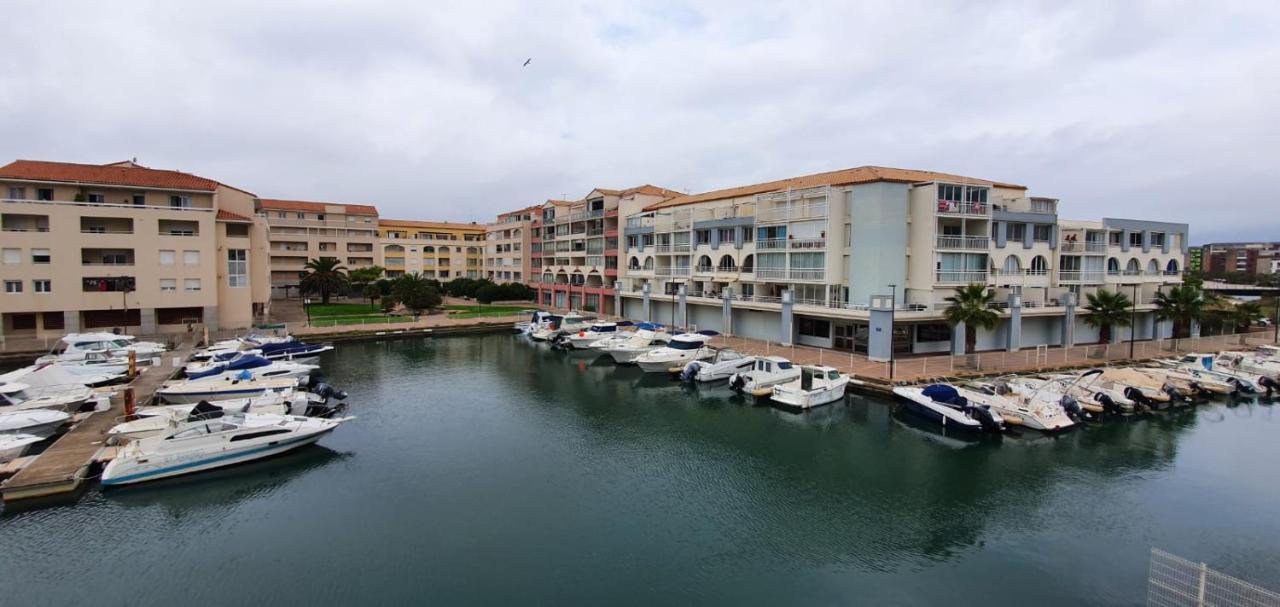 3 Etoiles Studio 4 Couchages Residence Port Cros A Sete Exterior photo