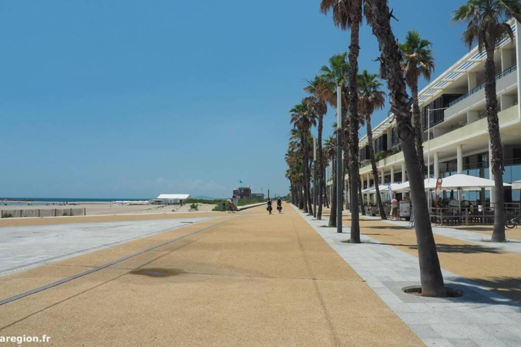 3 Etoiles Studio 4 Couchages Residence Port Cros A Sete Exterior photo