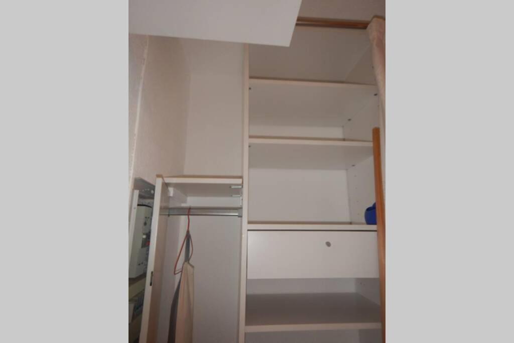 3 Etoiles Studio 4 Couchages Residence Port Cros A Sete Exterior photo